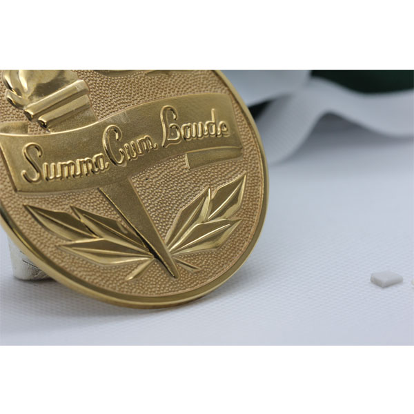 Custom Design Gold Plated 3D Sports Medal