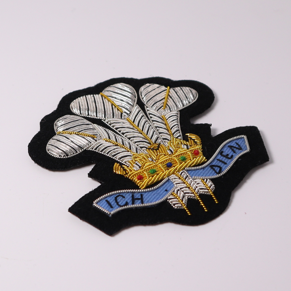 Gold Wire Blazer Badges02