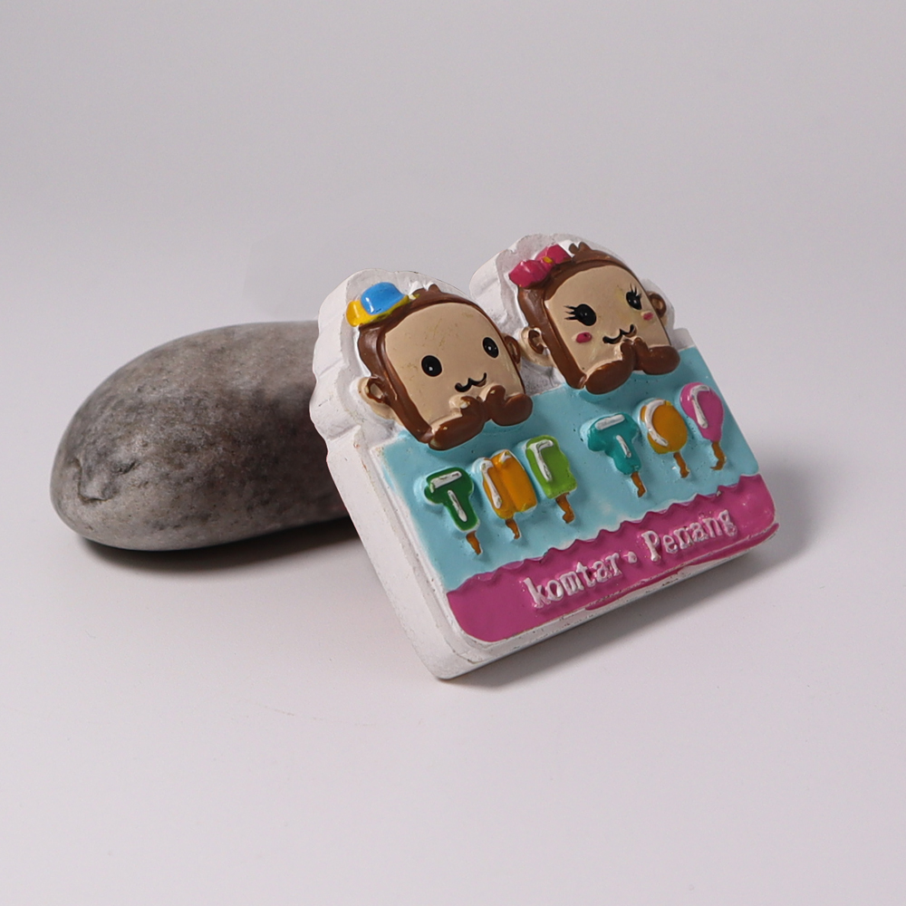 Resin Fridge Magnet1